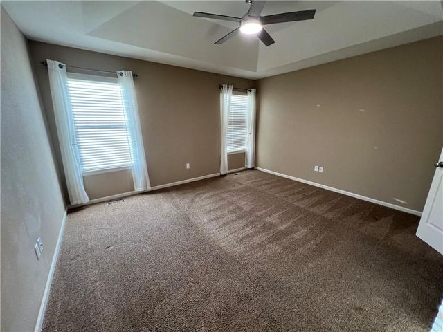 109 NW 90th Place, Kansas City, MO 64155