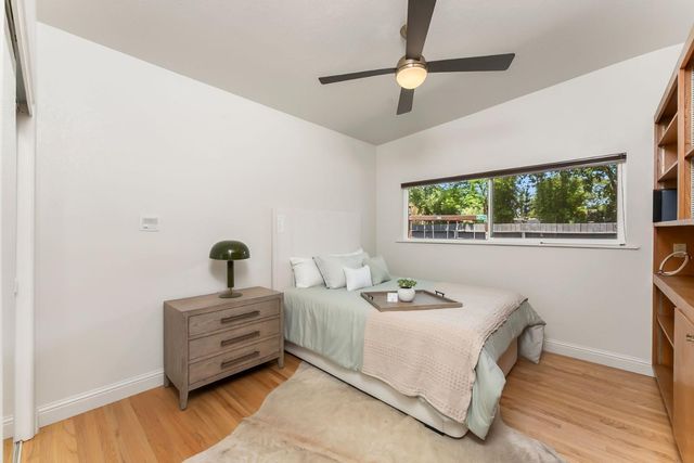 4935 Fair Oaks Blvd, Carmichael, CA 95608