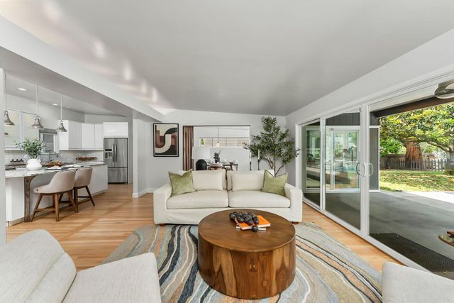 4935 Fair Oaks Blvd, Carmichael, CA 95608