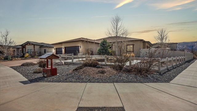 944 Adobe View Way, Fruita, CO 81521