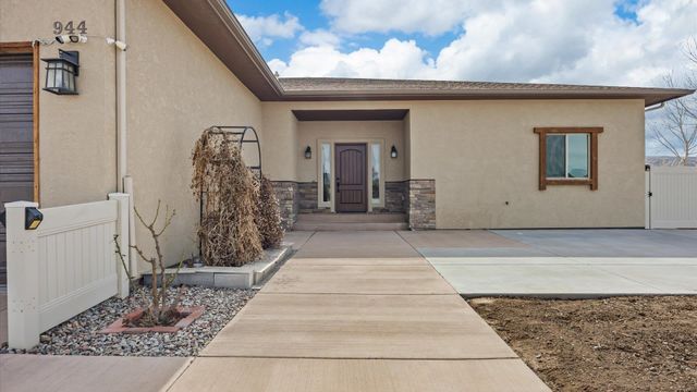 944 Adobe View Way, Fruita, CO 81521