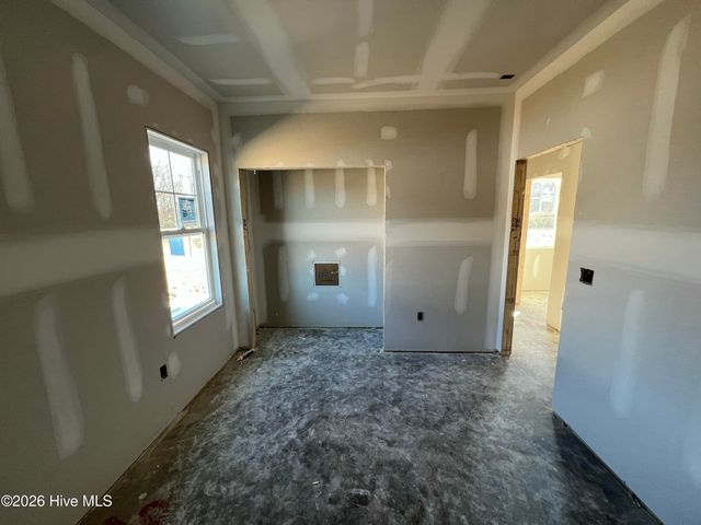 311 Creeks Edge Drive, Pikeville, NC 27863