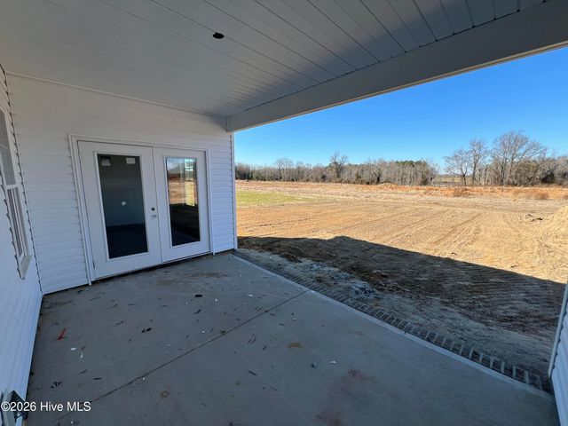 311 Creeks Edge Drive, Pikeville, NC 27863