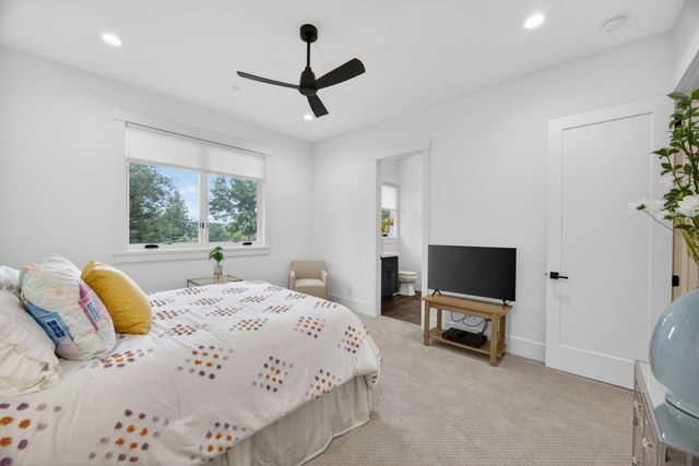 2056 Long View Dr, Meadow Vista, CA 95722