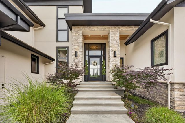 2056 Long View Dr, Meadow Vista, CA 95722