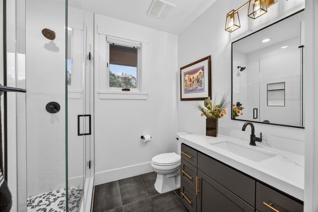 2056 Long View Dr, Meadow Vista, CA 95722