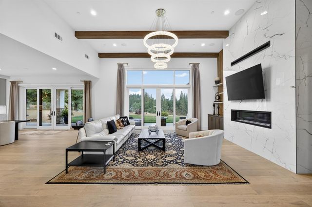 2056 Long View Dr, Meadow Vista, CA 95722