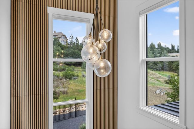 2056 Long View Dr, Meadow Vista, CA 95722