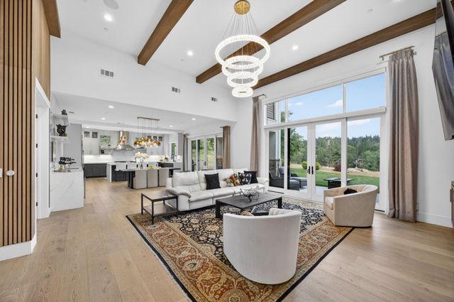 2056 Long View Dr, Meadow Vista, CA 95722