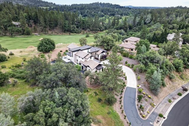 2056 Long View Dr, Meadow Vista, CA 95722