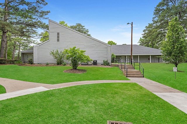 79 S Fairway Loop, Coldspring, TX 77331