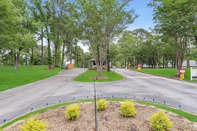 79 S Fairway Loop, Coldspring, TX 77331