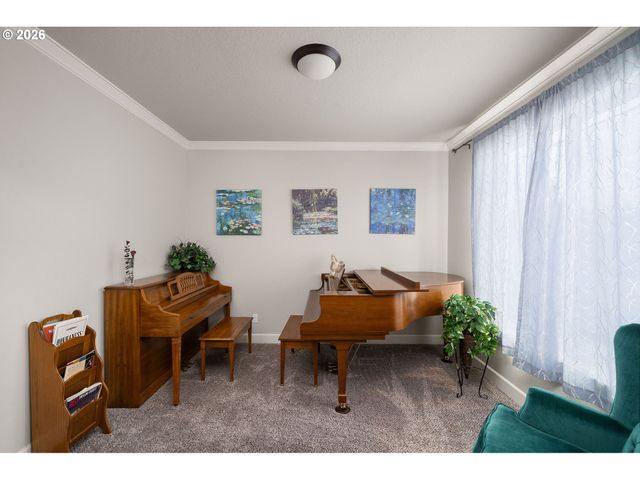 19836 CHERRYWOOD Way, Oregon City, OR 97045
