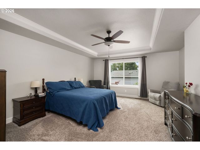 19836 CHERRYWOOD Way, Oregon City, OR 97045