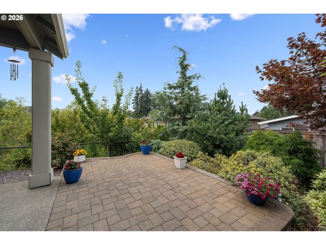 19836 CHERRYWOOD Way, Oregon City, OR 97045