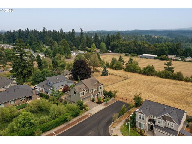 19836 CHERRYWOOD Way, Oregon City, OR 97045