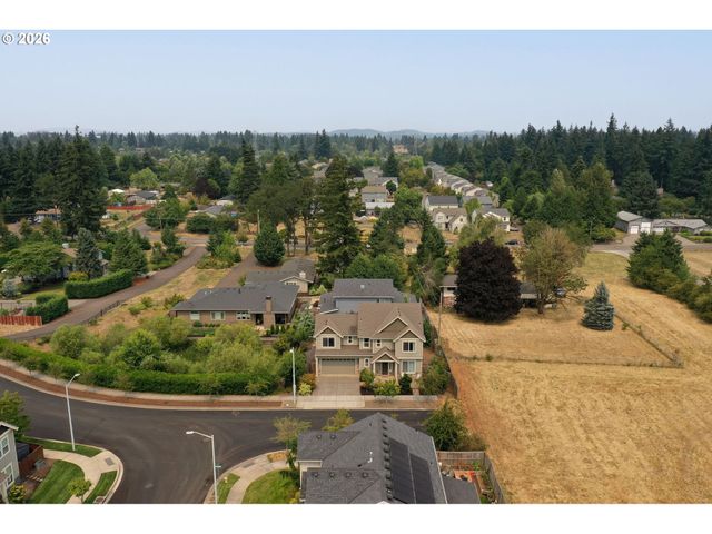 19836 CHERRYWOOD Way, Oregon City, OR 97045
