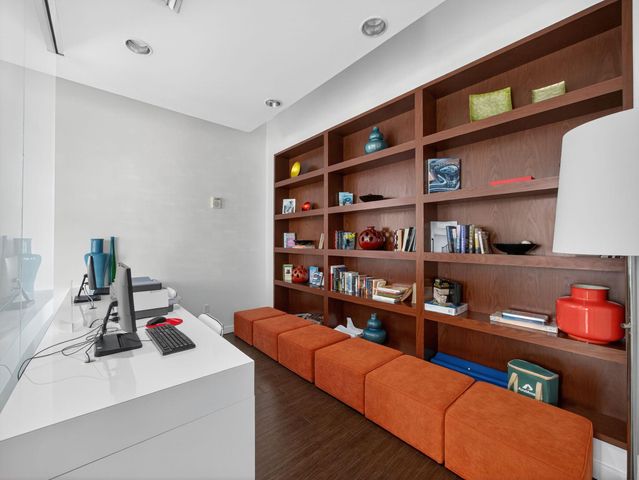 300 S Australian Avenue 1606, West Palm Beach, FL 33401