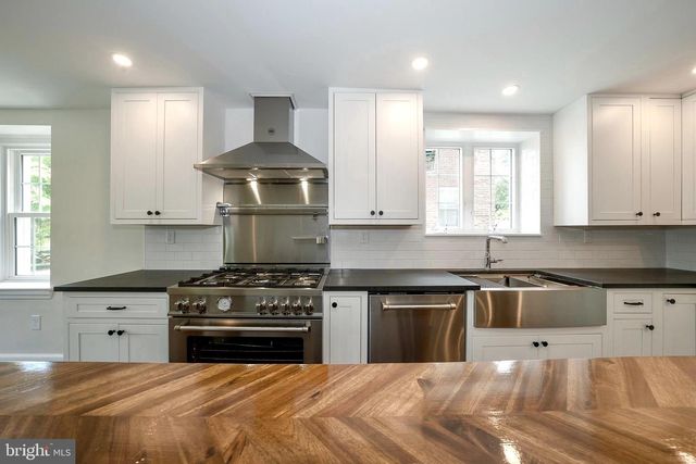 2842 HAVERFORD RD, Ardmore, PA 19003