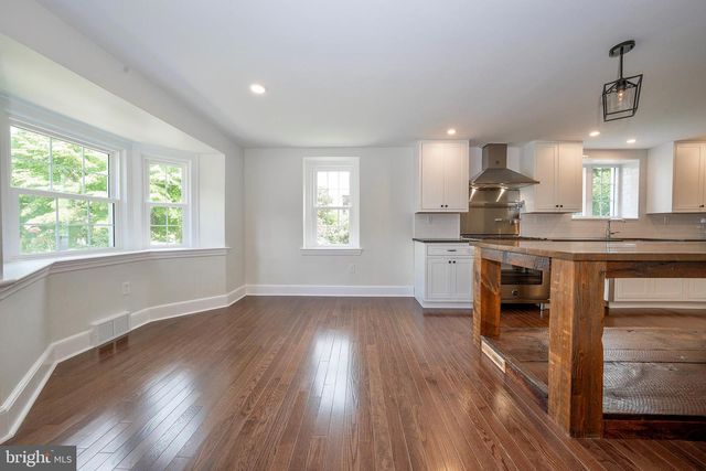 2842 HAVERFORD RD, Ardmore, PA 19003
