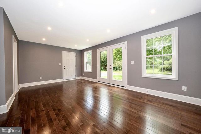 2842 HAVERFORD RD, Ardmore, PA 19003