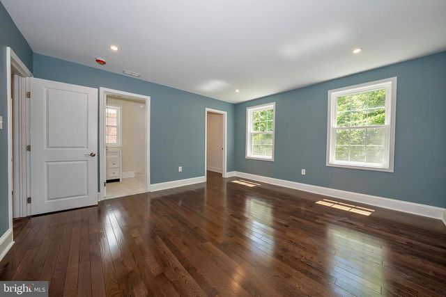 2842 HAVERFORD RD, Ardmore, PA 19003