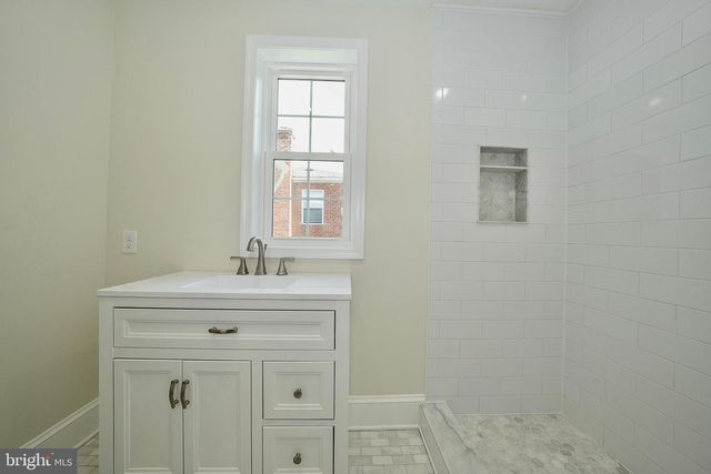 2842 HAVERFORD RD, Ardmore, PA 19003