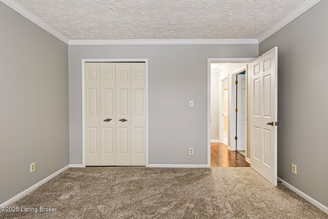 1600 Gardiner Ln 104, Louisville, KY 40205