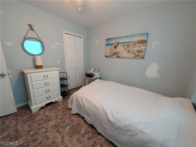 827 NE 17th ST, Cape Coral, FL 33909