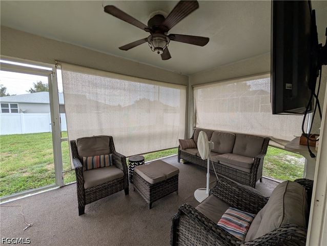 827 NE 17th ST, Cape Coral, FL 33909