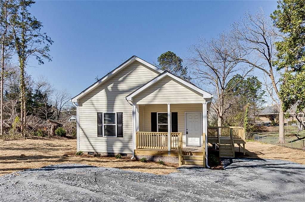 604 Oliver Street, Ramseur, NC 27316