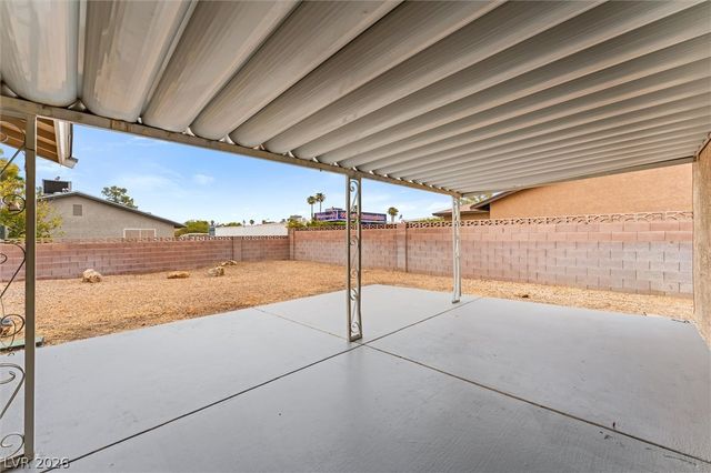 6364 Whippoorwill Way, Las Vegas, NV 89103