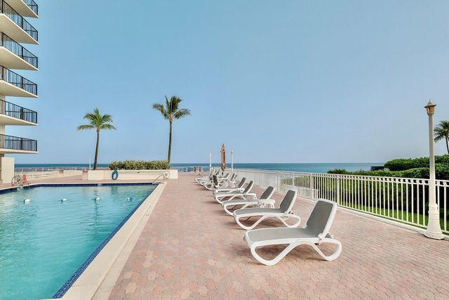 3460 S Ocean Boulevard 608, Palm Beach, FL 33480