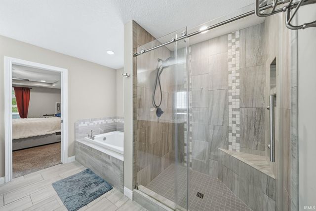 12611 Berkhill Cove, Fort Wayne, IN 46818