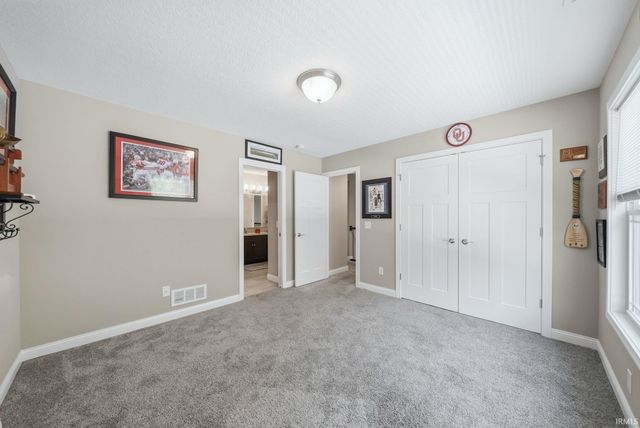 12611 Berkhill Cove, Fort Wayne, IN 46818