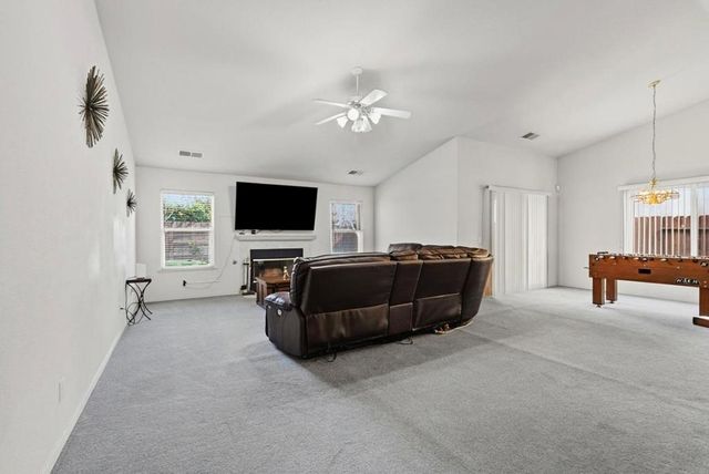 3882 Pintail Court, Merced, CA 95340