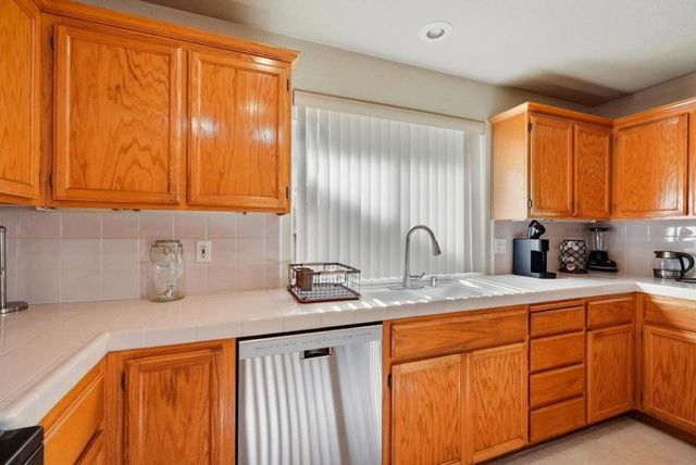 3882 Pintail Court, Merced, CA 95340