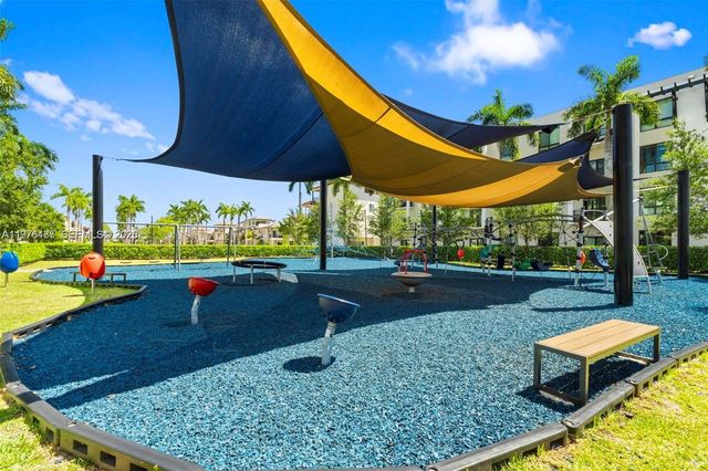 4636 NW 84th Ave 48, Doral, FL 33166