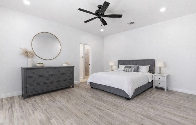 649 Charlotte Lane, Burleson, TX 76028