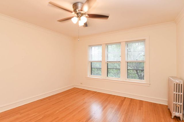 2850 W CULLOM Avenue 3, Chicago, IL 60618