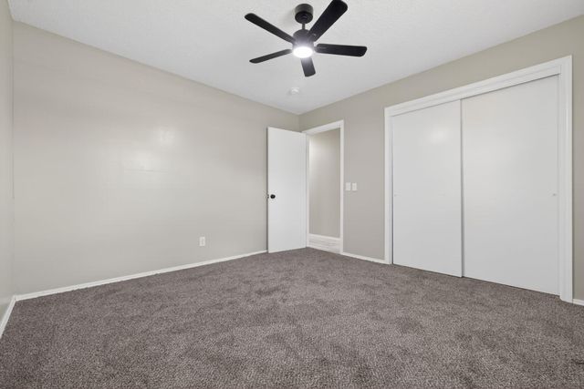 202 N Elmwood Avenue, Republic, MO 65738