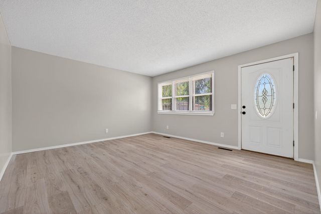 202 N Elmwood Avenue, Republic, MO 65738