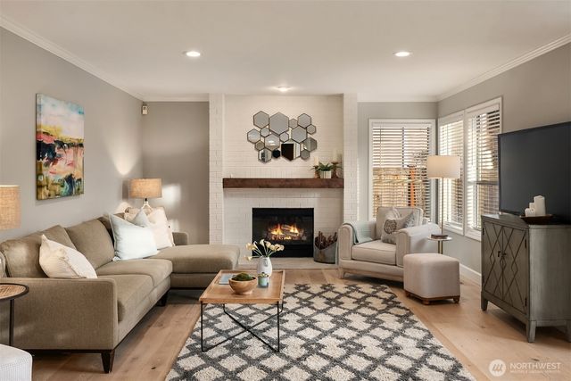 13015 NE 197th Place, Woodinville, WA 98072