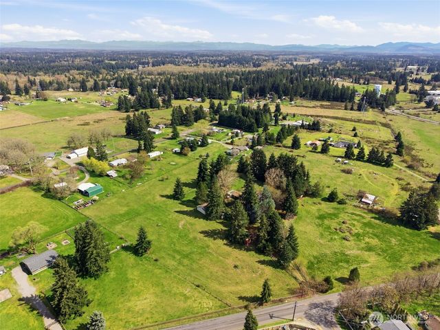 10022 Grove Road SE, Yelm, WA 98597