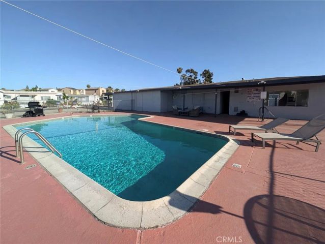 432 S Harbor 143, Santa Ana, CA 92704