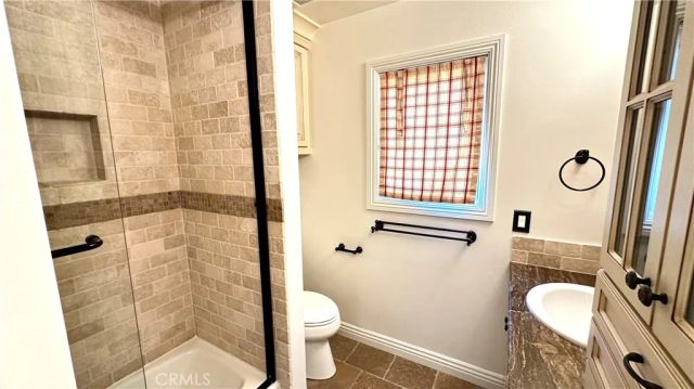 5514 E Crater Lake, Orange, CA 92867