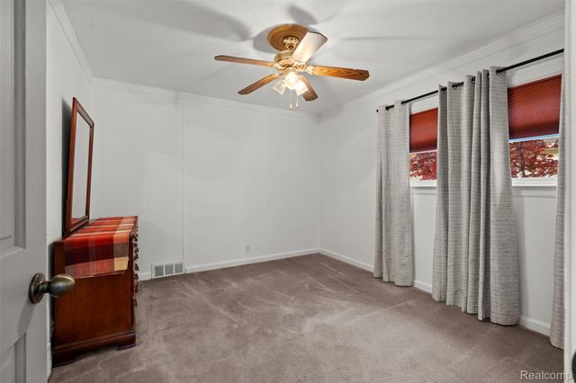 2115 E Hudson Avenue, Royal Oak, MI 48067