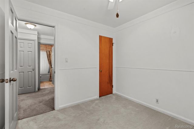 2115 E Hudson Avenue, Royal Oak, MI 48067