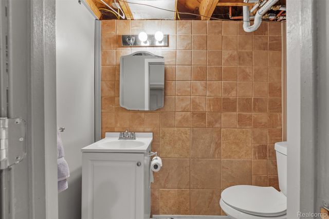 2115 E Hudson Avenue, Royal Oak, MI 48067