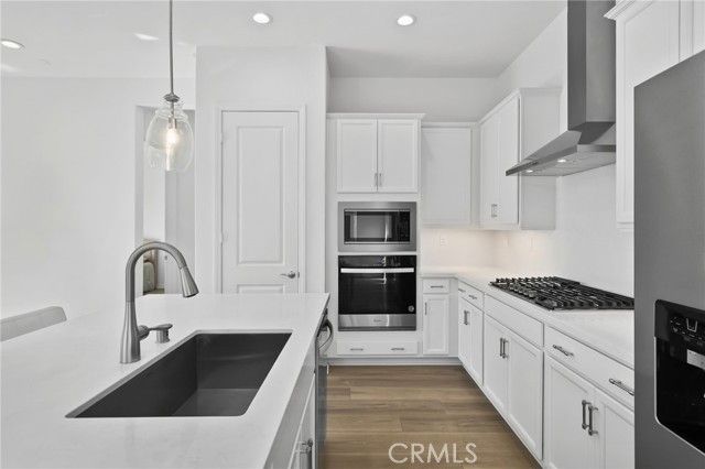 11957 Shadeland, Corona, CA 92883